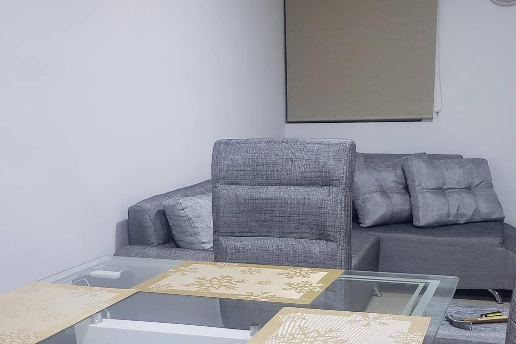 Casa En Con Aire, Piscina Y Gimnasio. *